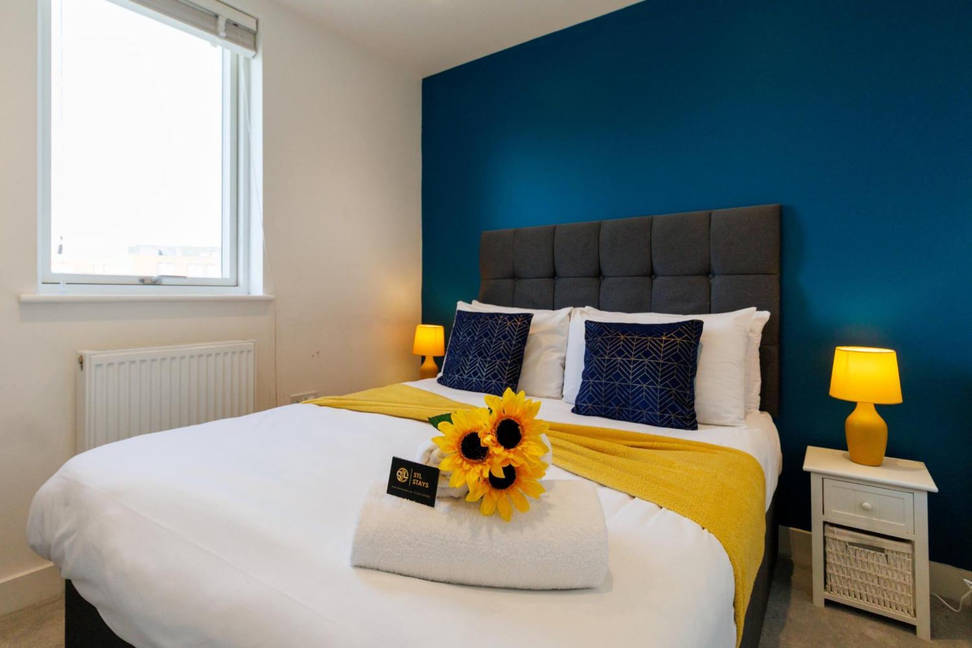 City Centre, Sleeps 7, Stunning Views & Parking, Interconnected Rooms Long Stay Work Contractor Leisure, Diamond Penthouse CBG Exterior foto