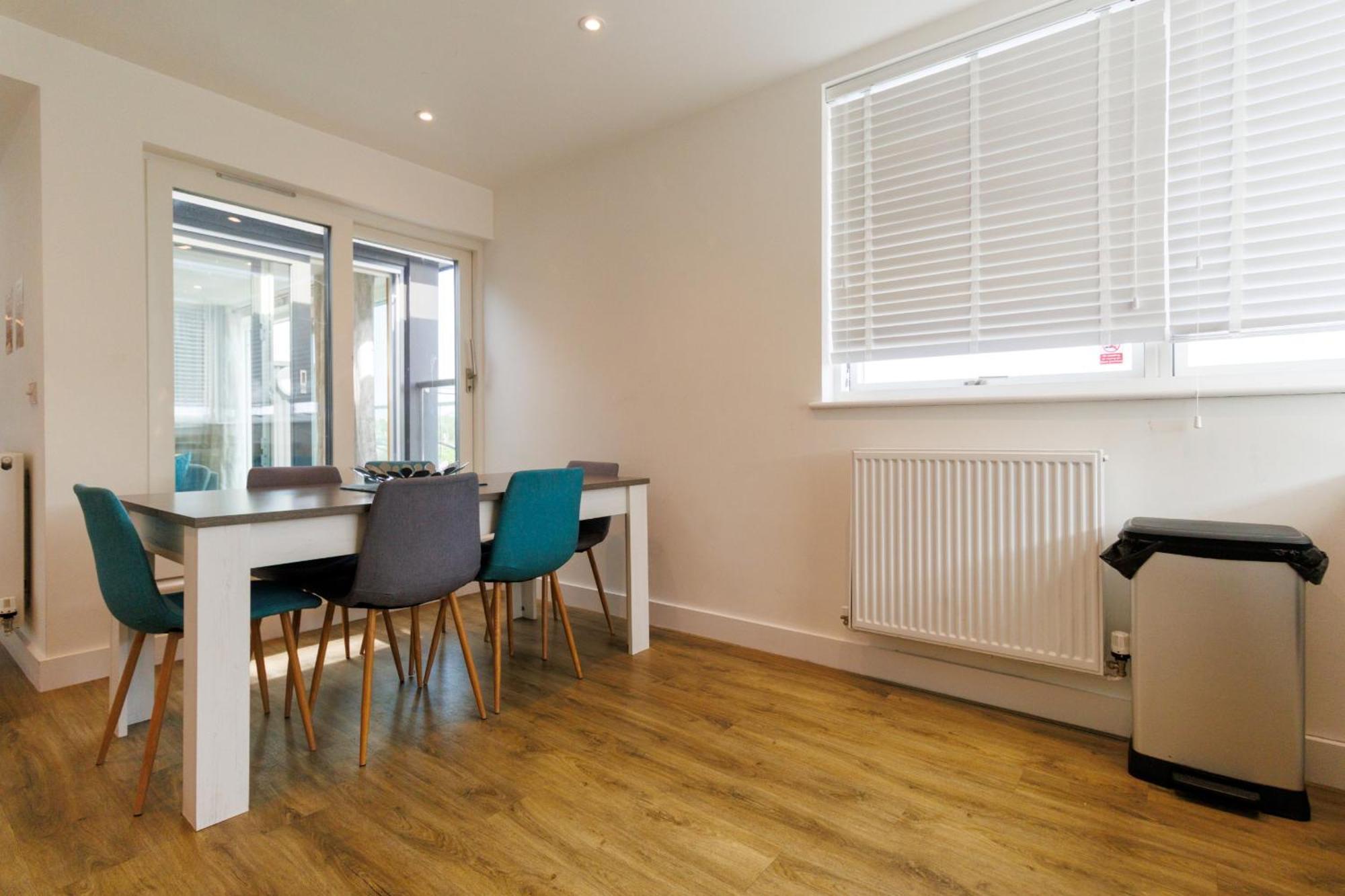 City Centre, Sleeps 7, Stunning Views & Parking, Interconnected Rooms Long Stay Work Contractor Leisure, Diamond Penthouse CBG Exterior foto