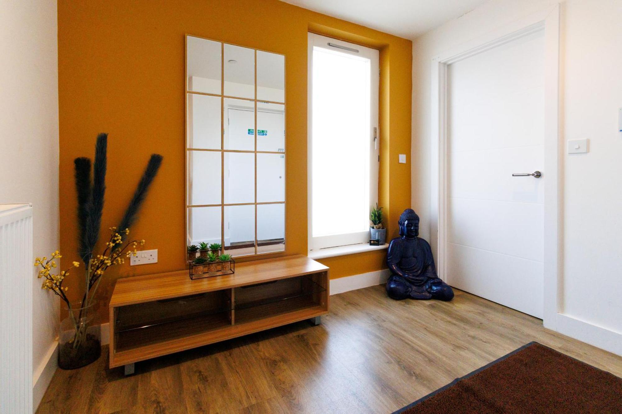 City Centre, Sleeps 7, Stunning Views & Parking, Interconnected Rooms Long Stay Work Contractor Leisure, Diamond Penthouse CBG Exterior foto